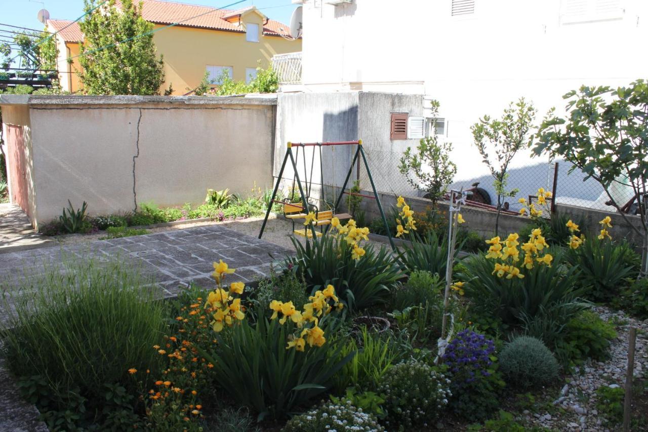 Apartments With A Parking Space Vodice - 7604 Экстерьер фото